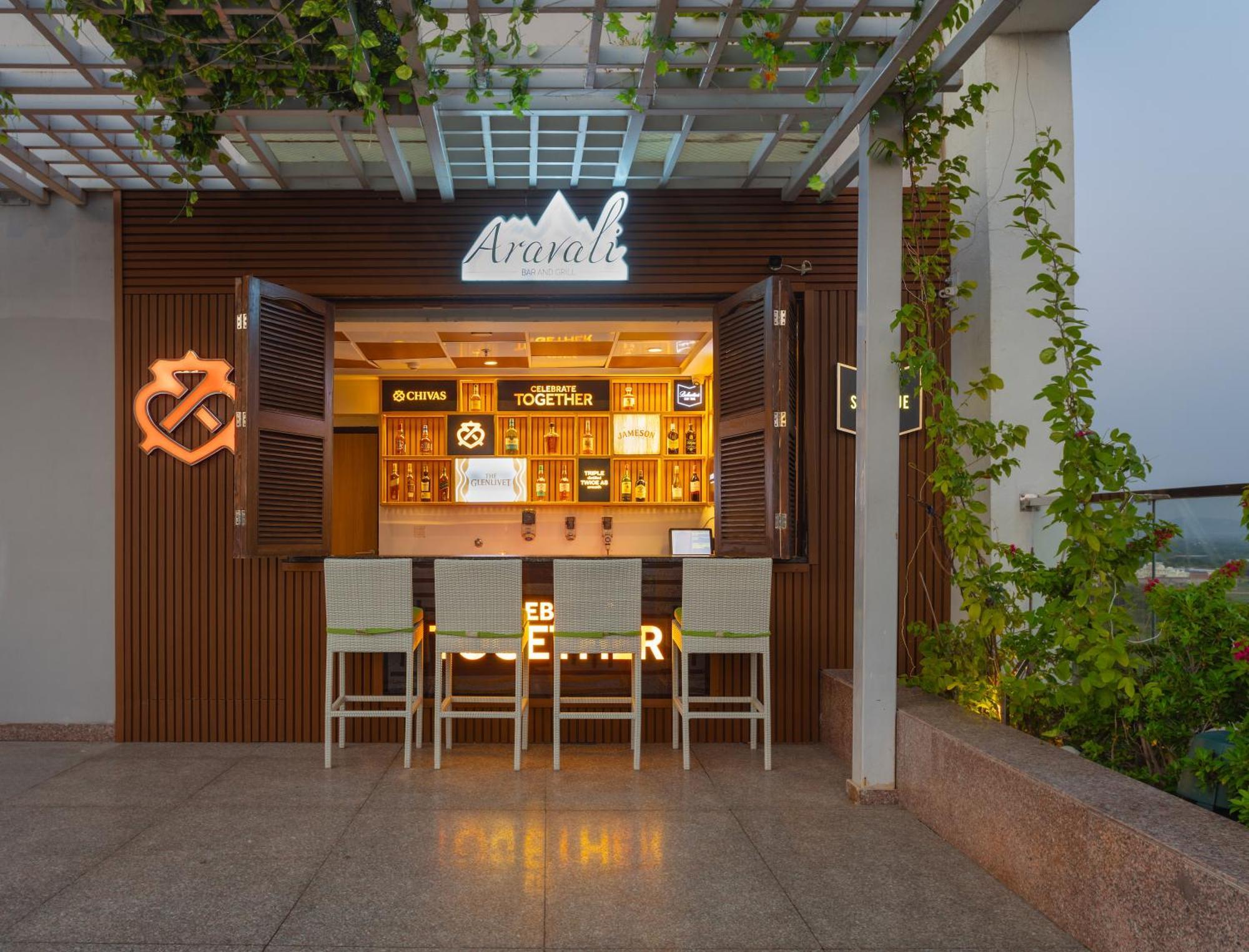 Doubletree By Hilton Jaipur Amer Kültér fotó
