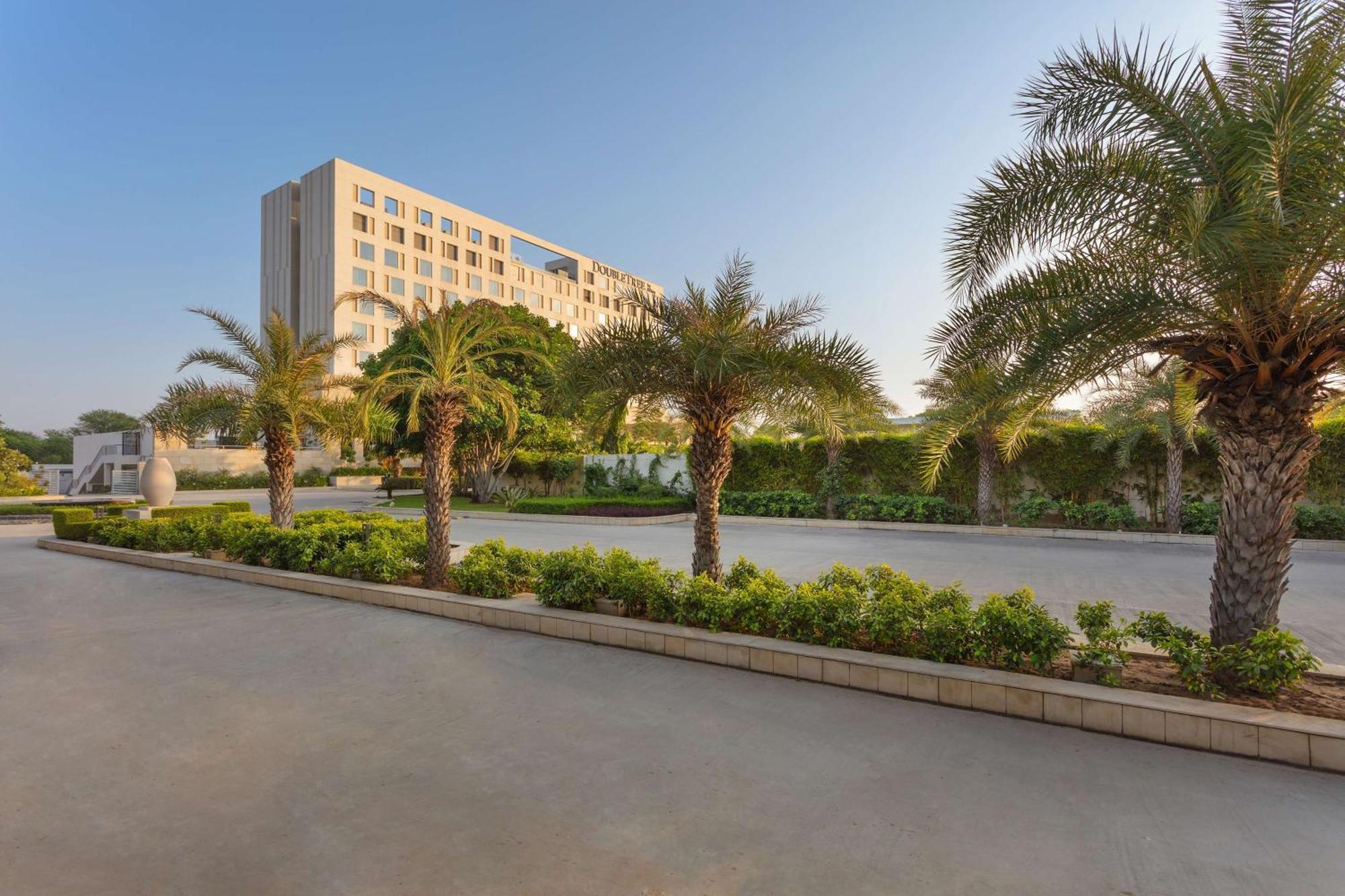 Doubletree By Hilton Jaipur Amer Kültér fotó