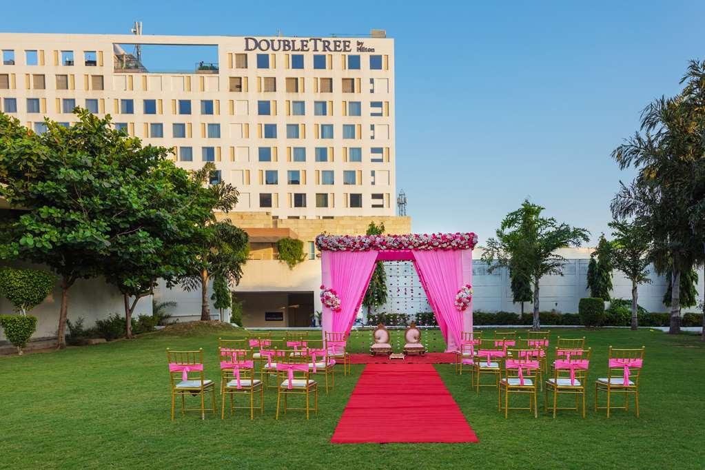 Doubletree By Hilton Jaipur Amer Létesítmények fotó